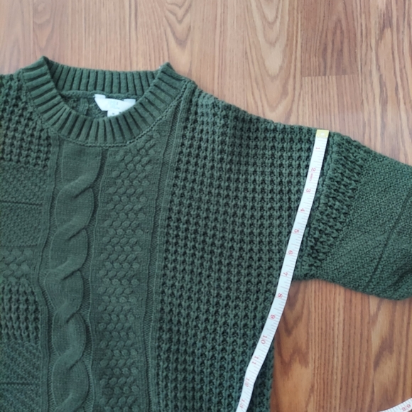 Time and True Green Sweater Size M - Picture 7 of 9